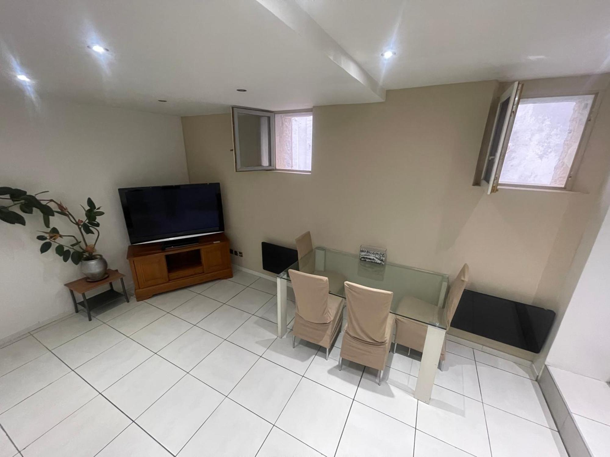 Tres Bel Appartement Pres De Montpellier Gignac (Herault) Exterior foto